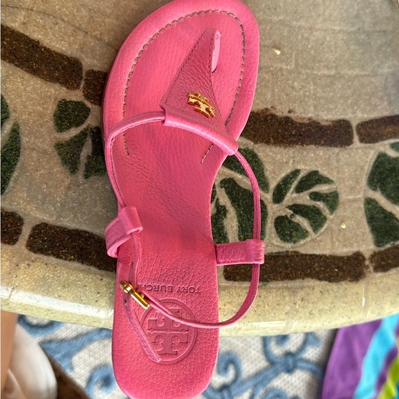 Tory Burch Thong Demi Wedge Sandals - Britton in Pink, Gold Logo, size 5.5 - Picture 8 of 11
